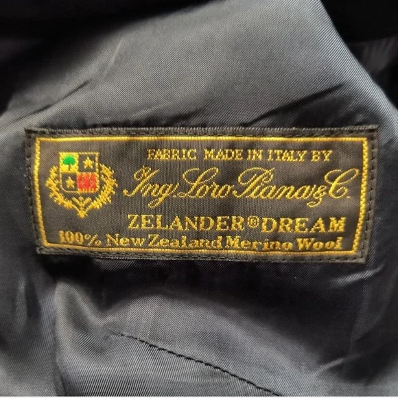 Brooks Brothers Navy Wool Blazer with Gold Buttons, 12 - Picture 8 of 9